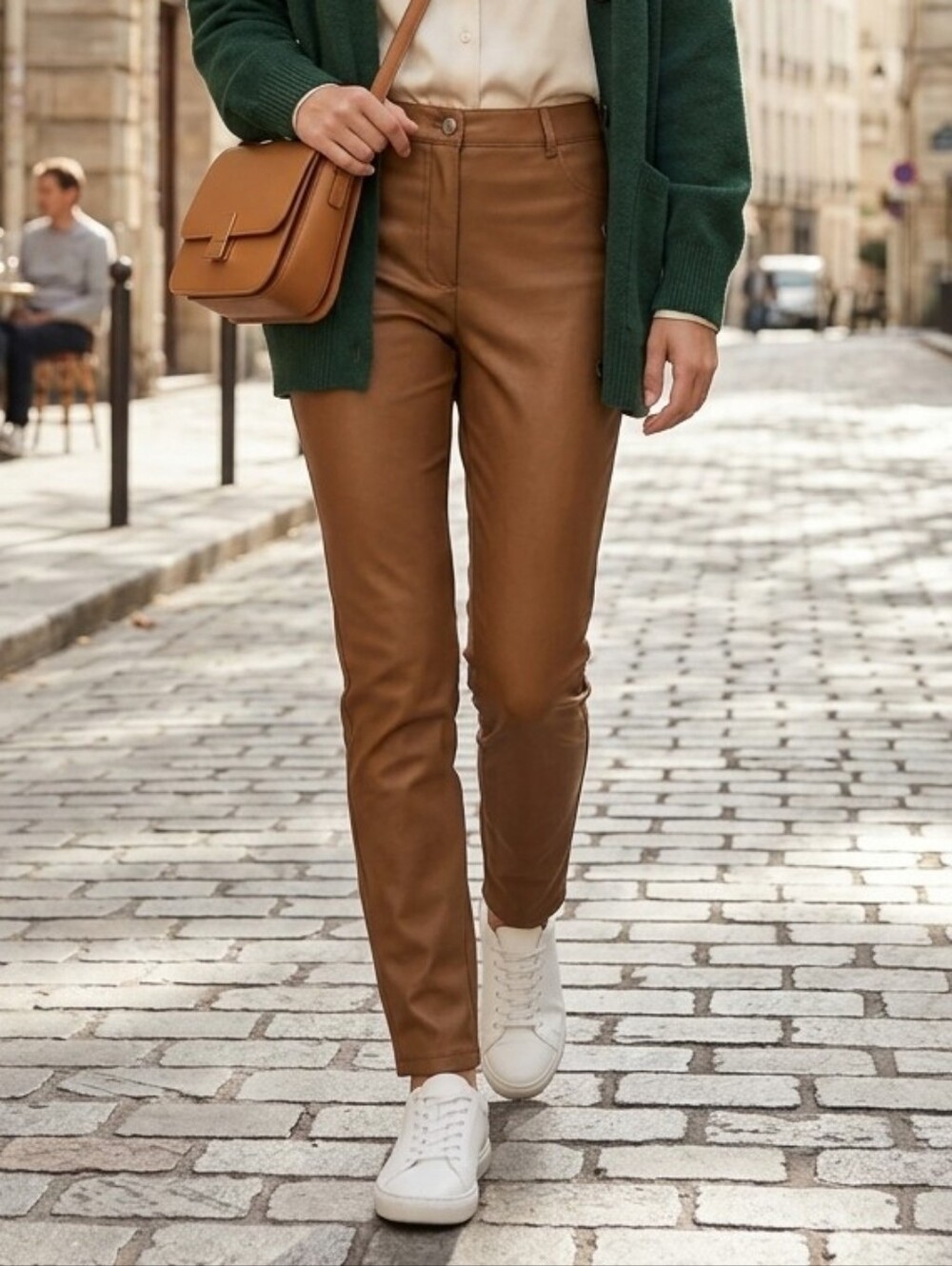 Aritzia Wilfred Women’s Melina Camel Vegan Faux Leather High-Rise Pants Size 2
